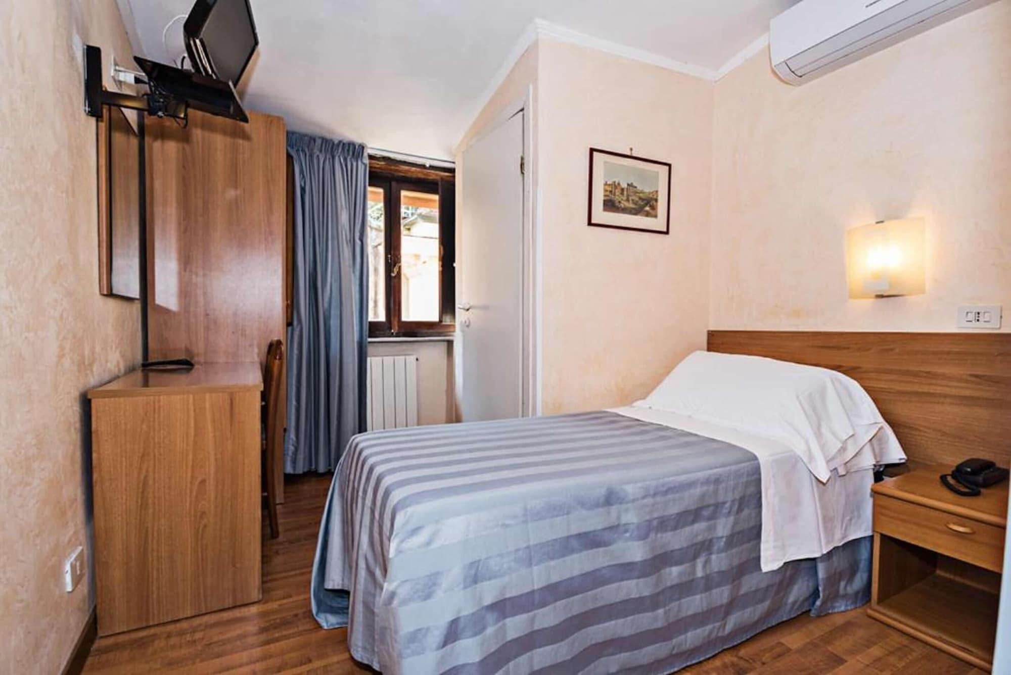 Hotel Julia Rome Luaran gambar