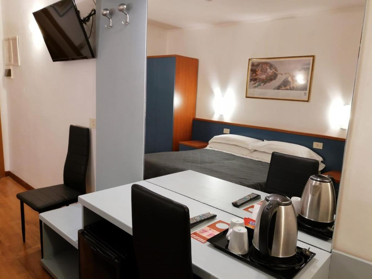 Hotel Julia Rome Luaran gambar