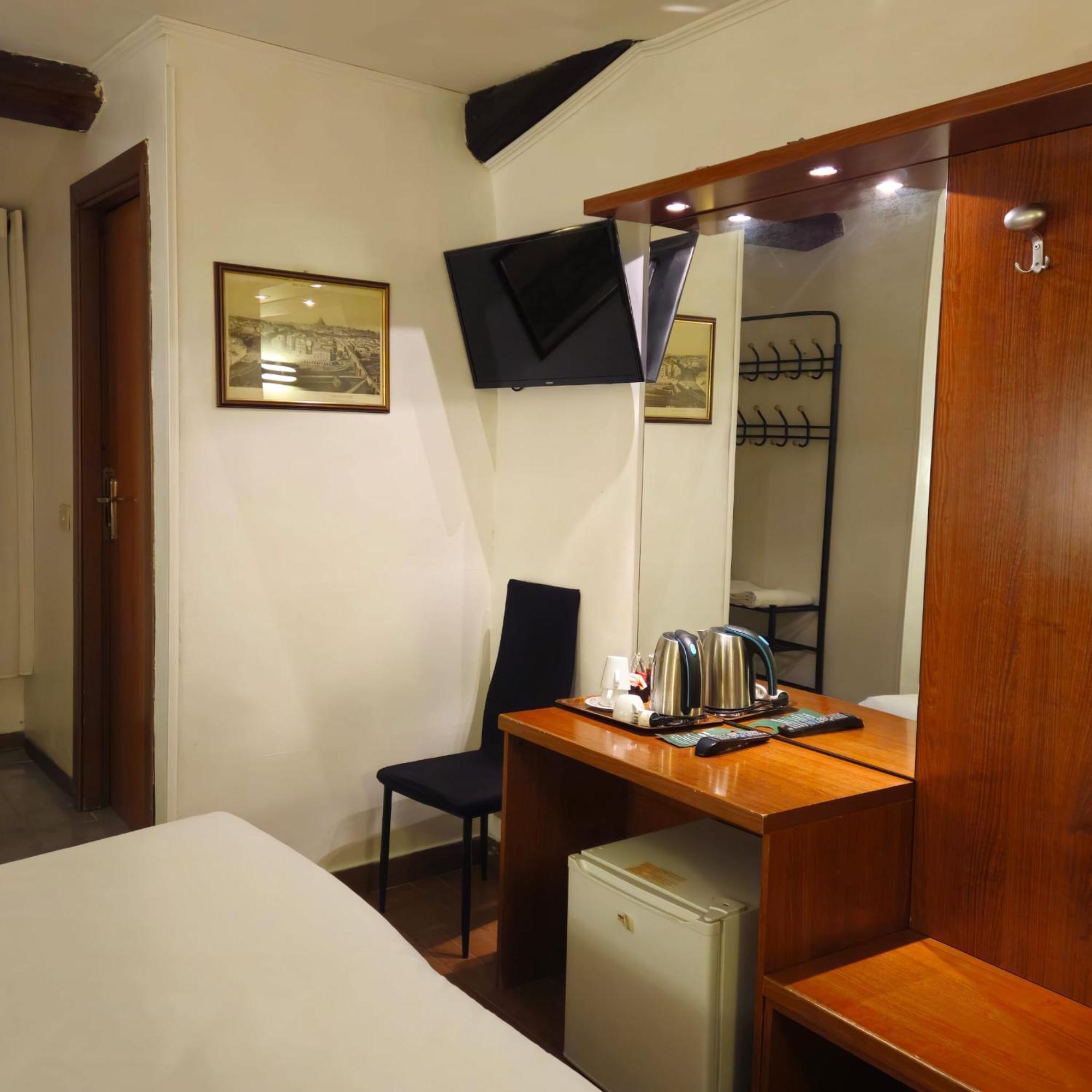 Hotel Julia Rome Luaran gambar
