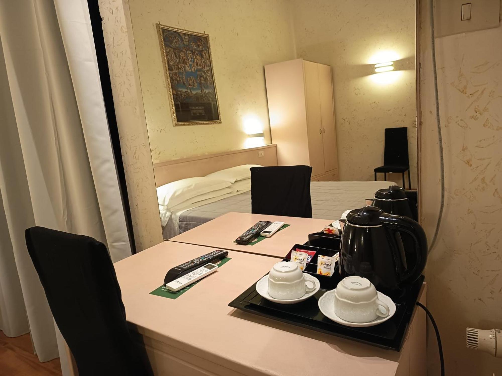 Hotel Julia Rome Luaran gambar